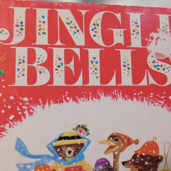 JINGLE BELLS A LITTLE GOLDEN BOOK - Picture 3 of 5